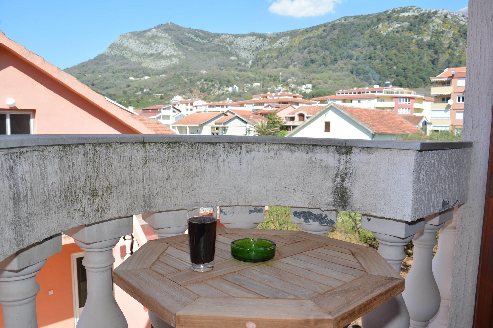 Hotel Dubrava Budva Exterior foto
